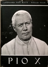 Papa pio von usato  Macerata