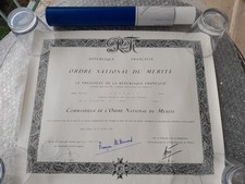 Rare diplôme commandeur d'occasion Rare diplôme commandeur d'occasion  Le Puy-en-Velay