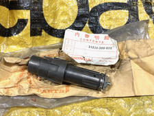 Eixo de engrenagem final Honda 69-72 CB750 FOUR CB750K NOVO NA CAIXA genuíno 23520-300-020 comprar usado Eixo de engrenagem final Honda 69-72 CB750 FOUR CB750K NOVO NA CAIXA genuíno 23520-300-020 comprar usado  Enviando para Brazil