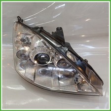 fari xenon ford focus 2001 usato fari xenon ford focus 2001 usato Cona