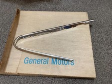 Moldura de janela GM NOS 1976-80 Chevy Monza Coupe LH quarto 1700702, usado comprar usado  Enviando para Brazil