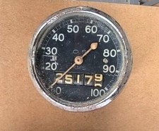 Compteur accessoire 100km d'occasion  Le Cendre