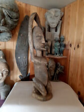 Intéressante statuette dite d'occasion  Le Beausset