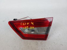 265505796r fanale posteriore usato  Torre del Greco