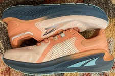 Women altra paradigm for sale  Clemson