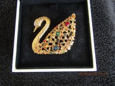 Swarovski crystal swan for sale  CHESTERFIELD