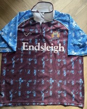 Burnley football home for sale  BURNLEY