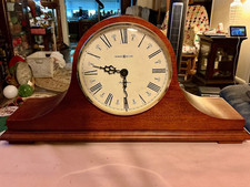 Howard miller wooden for sale Howard miller wooden for sale  Jacksonville