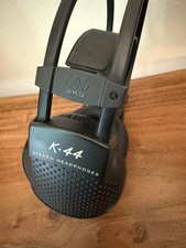 Akg stereo headphones d'occasion  Expédié en Belgium