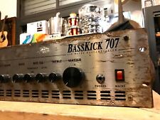 Hughes kettner basskick usato  Santa Maria Capua Vetere