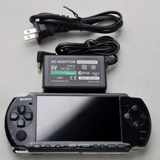 Console Sony PlayStation PSP 1000/2000/3000 com carregador/nova bateria região livre comprar usado  Enviando para Brazil