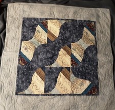 Beautiful handmade quilted for sale  Ithaca