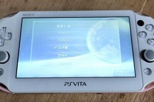 Console fino PS Vita PCH-2000 ZA19 rosa claro branco PSV bom estado testado comprar usado  Enviando para Brazil