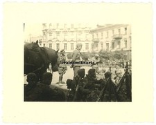 Używany, Oryg. Zdjęcie 17.ID oficer przy odpoczynku w mieście w Polsce 1939 Łódź Warszawa na sprzedaż  Wysyłka do Poland