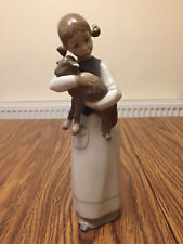 Lladro 1010 girl usato  Spedire a Italy