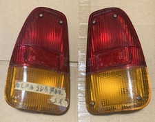 Coppia plastica fanale usato  Roma