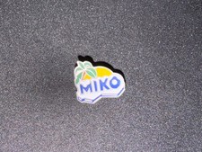 Pins badge enamel d'occasion  Strasbourg-