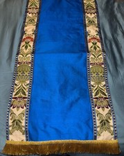 ALTAR DA IGREJA CATÓLICA AZUL E FLORAL TAPEÇARIA PÚLPITO OUTONO PALESTRA PENDURADO comprar usado  Enviando para Brazil
