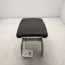 8w0864283a bracciolo poggiagom usato  Mineo