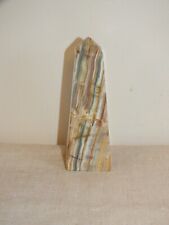 Veined marble obelisk d'occasion  Expédié en Belgium