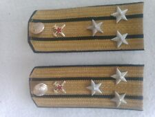 Epaulettes insignes militaire d'occasion  Cosne-Cours-sur-Loire