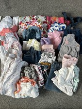 Girls clothing bundle usato  Spedire a Italy