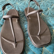 Crocs women sandals for sale  GREAT MISSENDEN