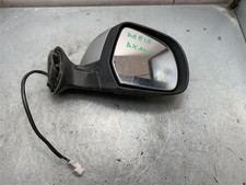 Specchietto retrovisore destro usato  Italia