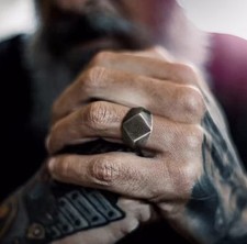 Bague chevalière anneau d'occasion  Pontorson