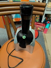 Máquina elétrica de sobremesa de frutas congeladas Yonanas 901 limpa usada funciona  comprar usado  Máquina elétrica de sobremesa de frutas congeladas Yonanas 901 limpa usada funciona  comprar usado  Enviando para Brazil