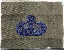 Usado, Insígnia emblema da Força Aérea dos EUA Master Enlisted Services adesivo de fadiga Olive Drab comprar usado  Enviando para Brazil