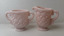 Fostoria Daisy & Button vidro leitoso rosa creme e açúcar década de 1950 HTF comprar usado  Enviando para Brazil