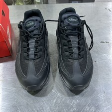 Buty sportowe Nike Air Max 95 Essential "Triple Black" CI3705-001 rozmiar 10,5 na sprzedaż  Wysyłka do Poland