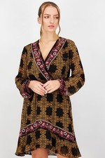 Robe guess trapèze d'occasion  Expédié en Belgium