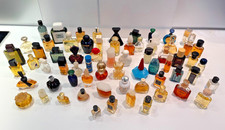Lot miniatures parfum d'occasion Lot miniatures parfum d'occasion  Paris VIII