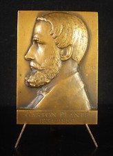 Médaille gaston planté d'occasion  Strasbourg-