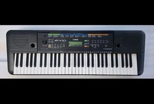 Teclado portátil Yamaha PSR-E253 61 teclas, bom para aprender, ótimo estado  comprar usado  Enviando para Brazil