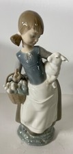 Lladro figurine girl for sale  Bohemia