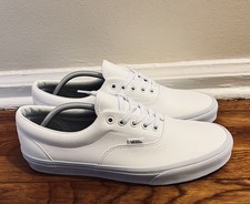 Sapatos de couro branco verdadeiro clássico cano baixo Vans Era VN0A38FR tamanho 11 comprar usado Sapatos de couro branco verdadeiro clássico cano baixo Vans Era VN0A38FR tamanho 11 comprar usado  Enviando para Brazil