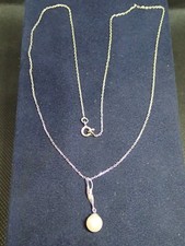 Chaine pendentif blanc d'occasion Chaine pendentif blanc d'occasion  Agde