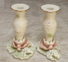 Conjunto de 2 Lenox Floral Frog 2002 Coleção 6 1/2" Castiçais Almofada de Lírio EXCELENTE! comprar usado  Enviando para Brazil