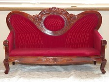 Sofá lounge vintage tamanho mini veludo vermelho e madeira 19 x 6 x 11 em excelente estado usado comprar usado  Enviando para Brazil
