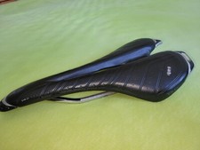 Gel sattel aussparung gebraucht kaufen  Bad Langensalza