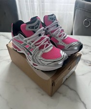 Asics kayano rose d'occasion  Cachan