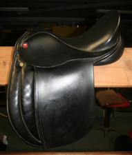 Black show working for sale  SAFFRON WALDEN
