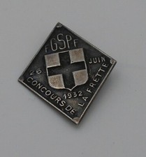 Insigne boutonniere fgspf d'occasion Insigne boutonniere fgspf d'occasion  Bourg-de-Péage