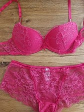 Ensemble lingerie wacoal d'occasion  Dinan