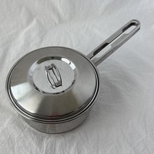 Panela de molho Tramontina com tampa aço inoxidável 18/10 16 cm feita no Brasil comprar usado Panela de molho Tramontina com tampa aço inoxidável 18/10 16 cm feita no Brasil comprar usado  Enviando para Brazil