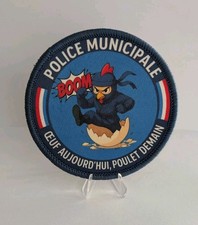 Ecusson auto aggripant d'occasion  Le Mée-sur-Seine