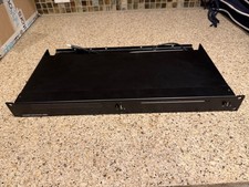 Apple MAC Mini em Soneto RackMac Mini 1U Suporte em Rack com Teclado USB comprar usado Apple MAC Mini em Soneto RackMac Mini 1U Suporte em Rack com Teclado USB comprar usado  Enviando para Brazil